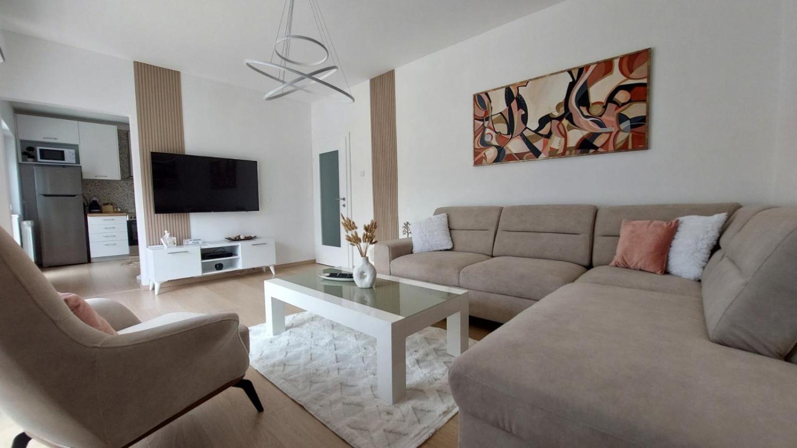 Mina Modern & Cozy Apartment Main City Square Gtc Skopje Exterior foto